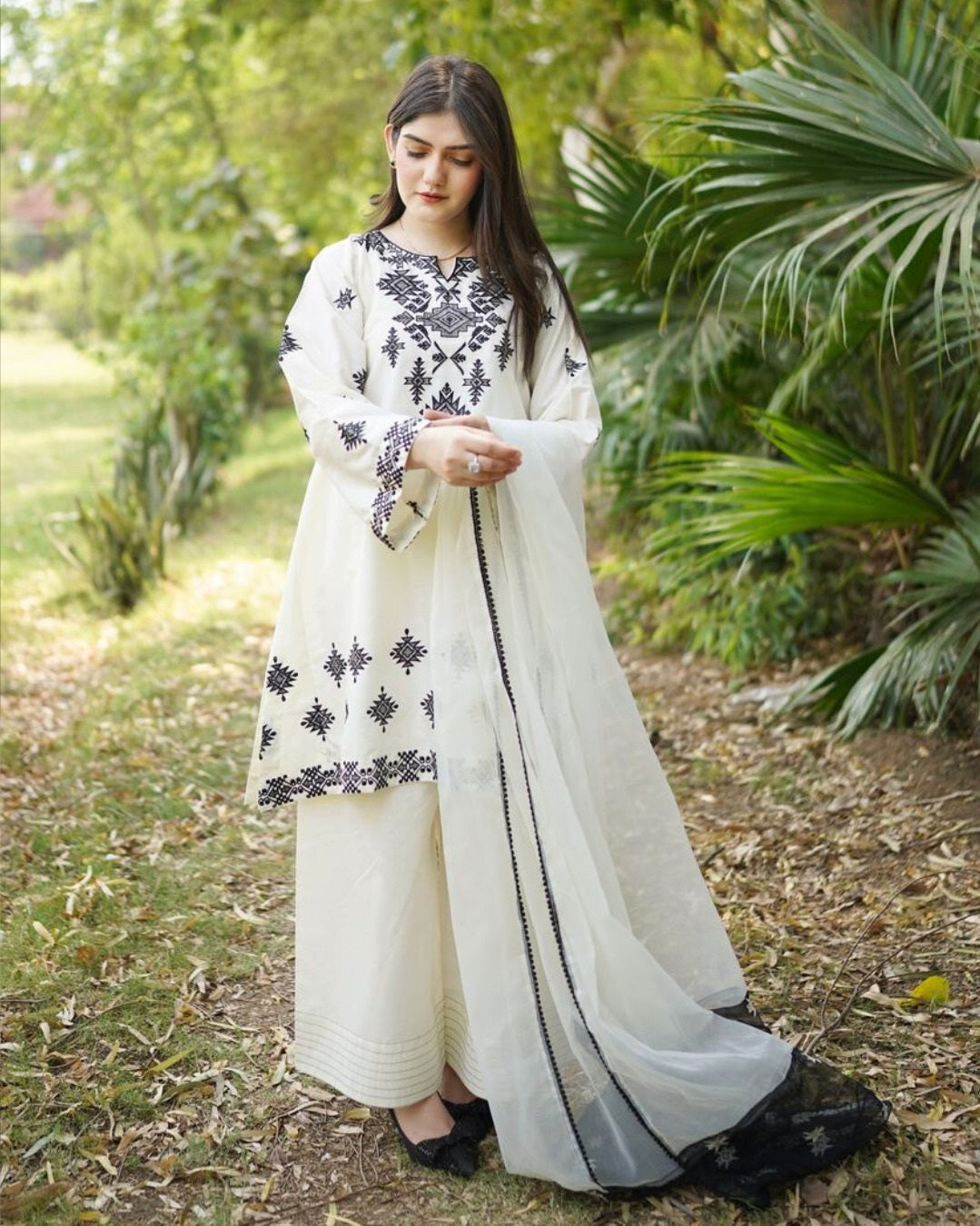 Heavy Embroidered Bareeza Cotton 3PC Suit with Farshi Shalwar & Organza Dupatta
